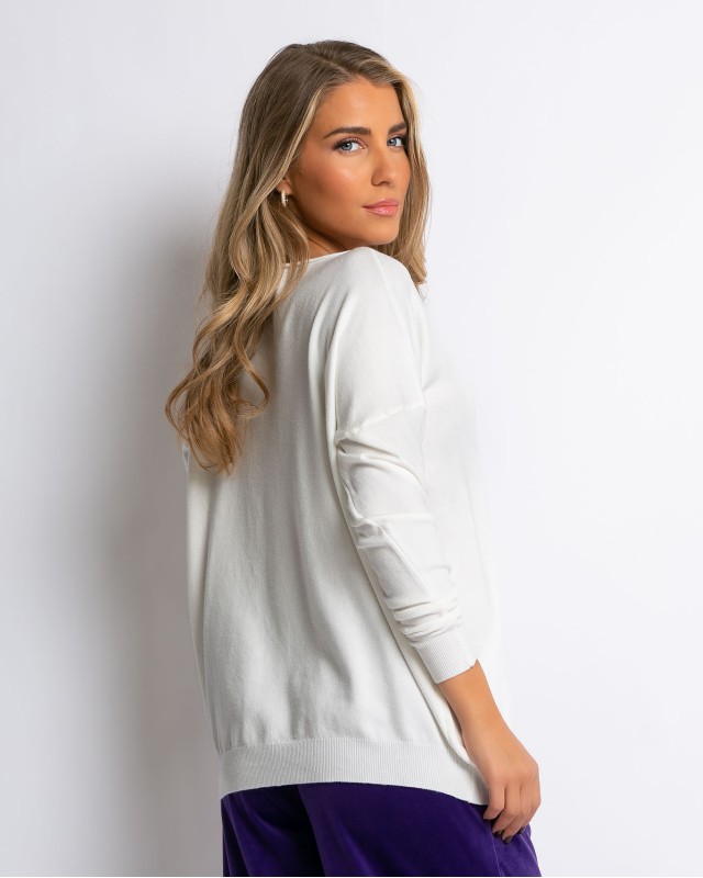 Μπλούζα μακρυμάνικη ψιλό πλεκτό με γυριστή λαιμόκοψη λευκό