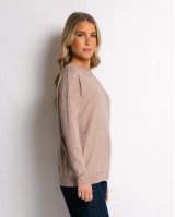 Μπλούζα μακρυμάνικη ψιλό πλεκτό με γυριστή λαιμόκοψη μπεζ σκούρο