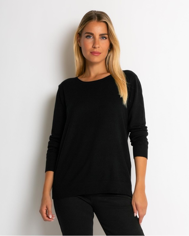 Μπλούζα ψιλό πλεκτό με λαιμόκοψη μαύρο