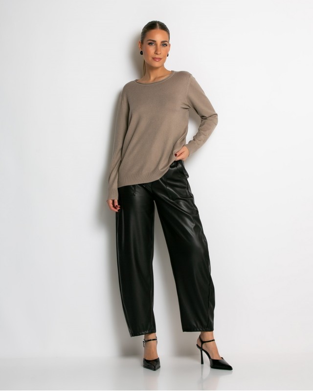 Μπλούζα ψιλό πλεκτό με λαιμόκοψη μπεζ