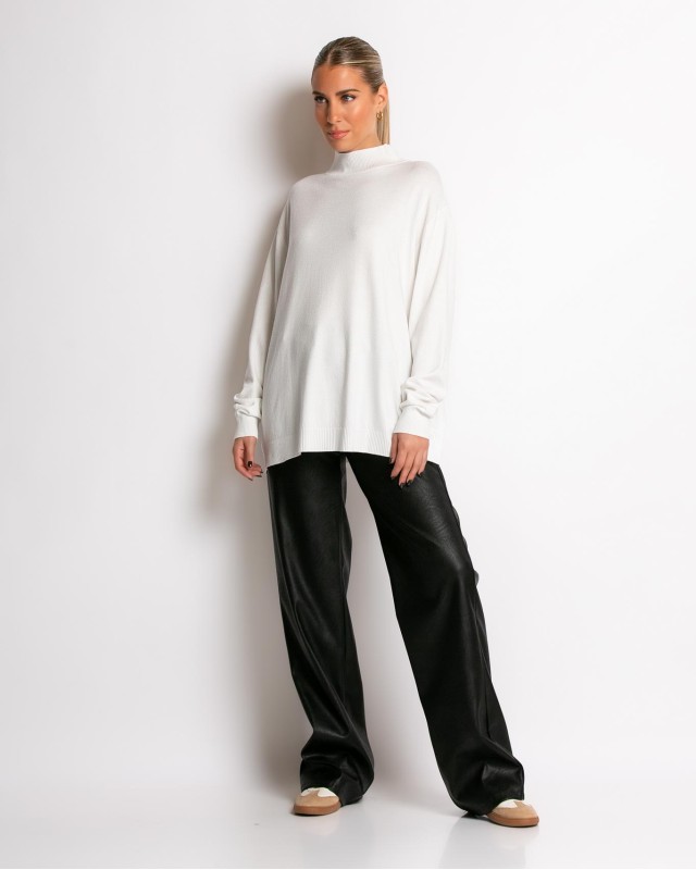 Μπλούζα ψιλό πλεκτό απαλή υφή με λουπέτο εκρού