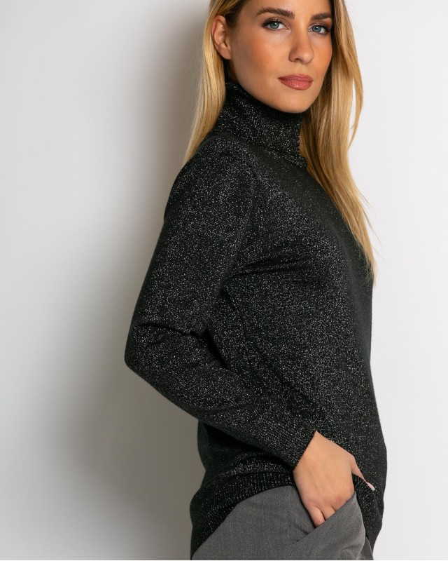 Μπλούζα ψιλό πλεκτό σε άνετη γραμμη λούρεξ μαύρο