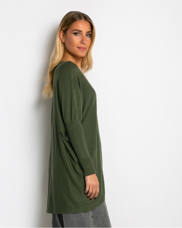 Μπλούζα πλεκτή με ασύμμετρο τελείωμα χακί