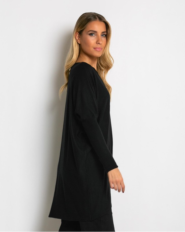 Μπλούζα πλεκτή με ασύμμετρο τελείωμα μαύρο