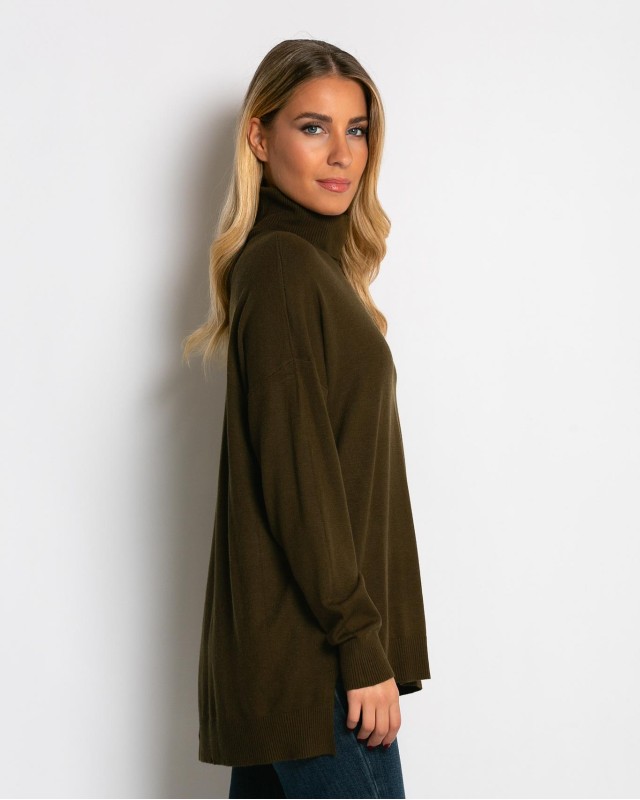 Μπλούζα ψιλό πλεκτό ζιβάγκο ασυμμετρο σε άνετη γραμμή χακί