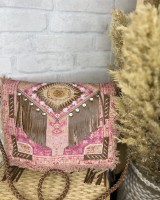 Τσάντα Boho με έθνικ σχέδιο ροζ Τσάντα Boho με έθνικ σχέδιο ροζ