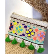 Boho ethnic clutch με κεντήματα aqua
