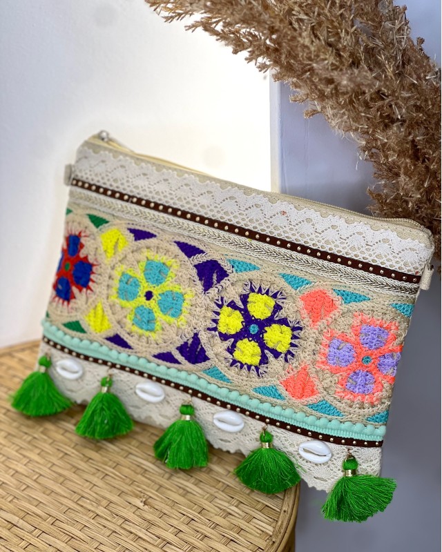 Boho ethnic clutch με κεντήματα aqua Boho ethnic clutch με κεντήματα aqua