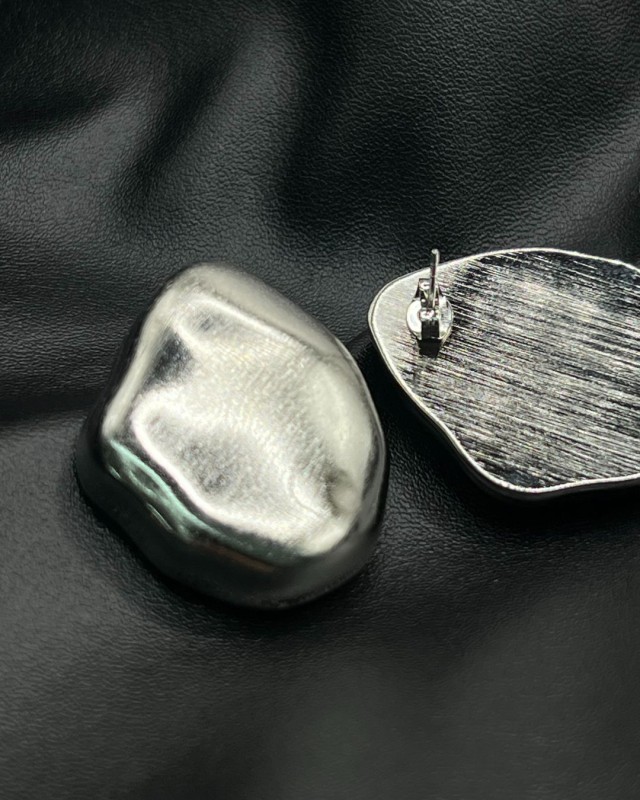 Fluid Rock Earrings silver
