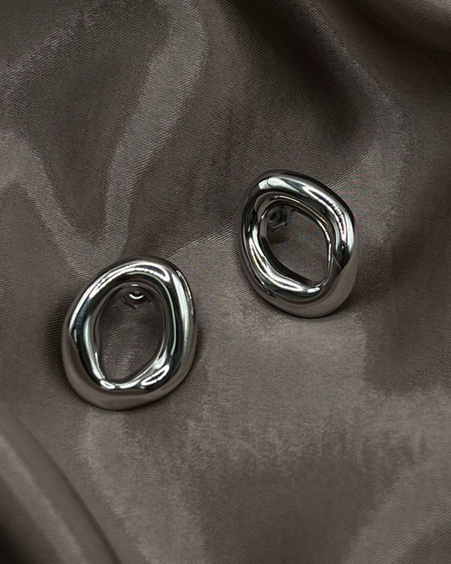 Oval Melt Earrings silver