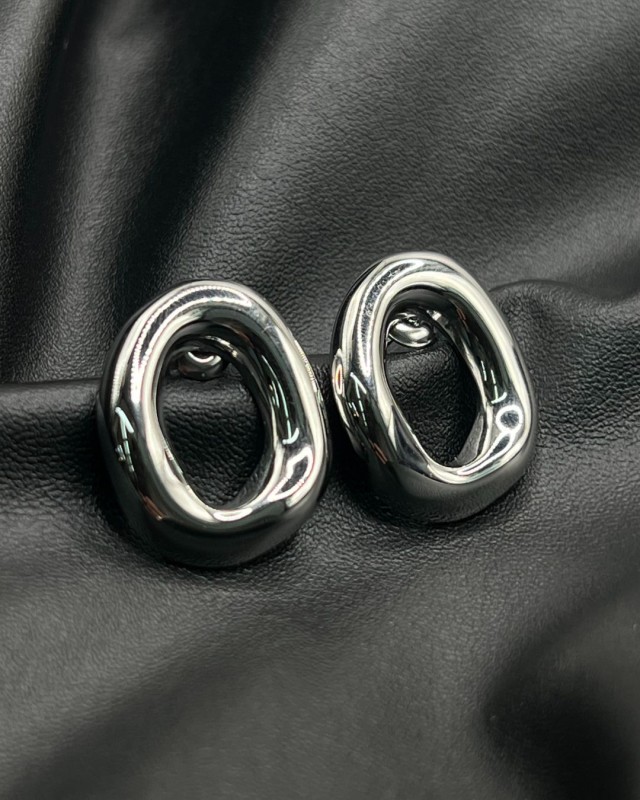 Oval Melt Earrings silver