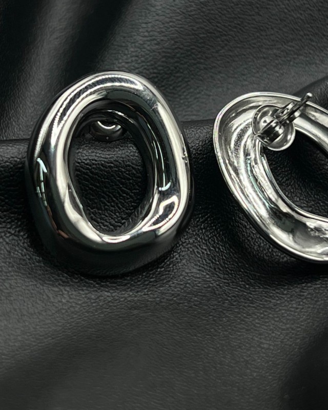 Oval Melt Earrings silver
