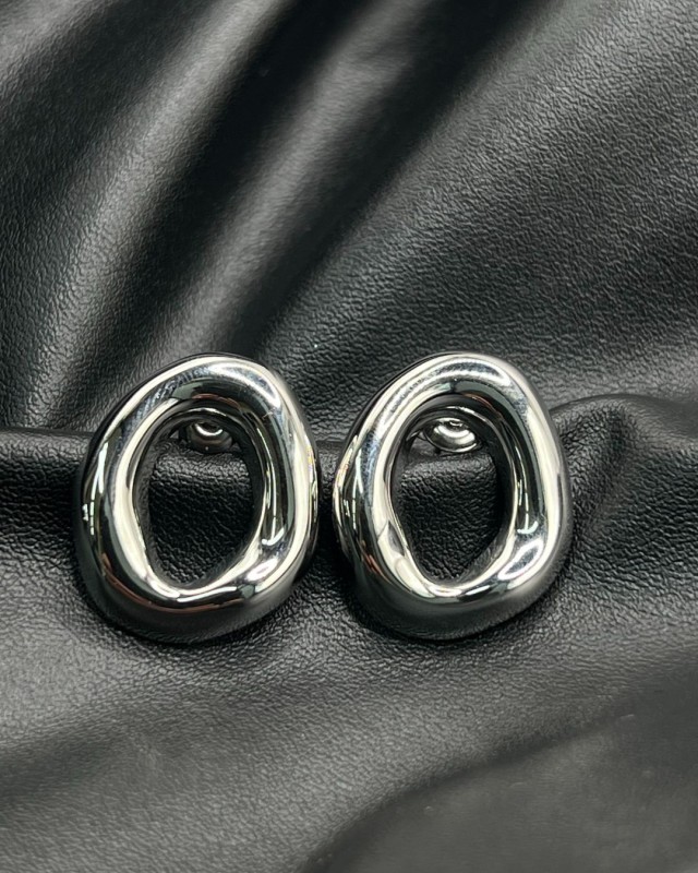 Oval Melt Earrings silver