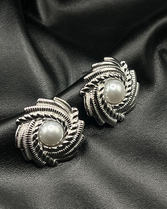 Silver Twisted Pearl Earrings