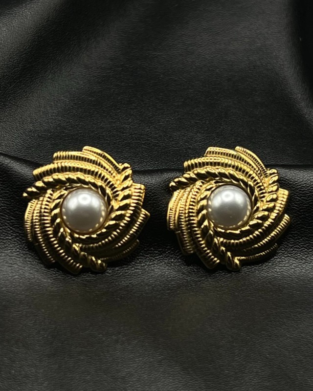 Gold Twisted Pearl Earrings