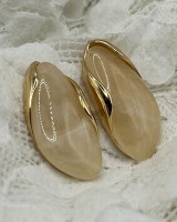 Beige Curve Earrings