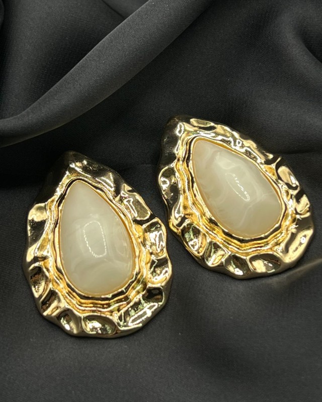 Ivory Drop Earrings