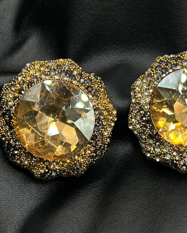 Crystal Stud Earrings gold