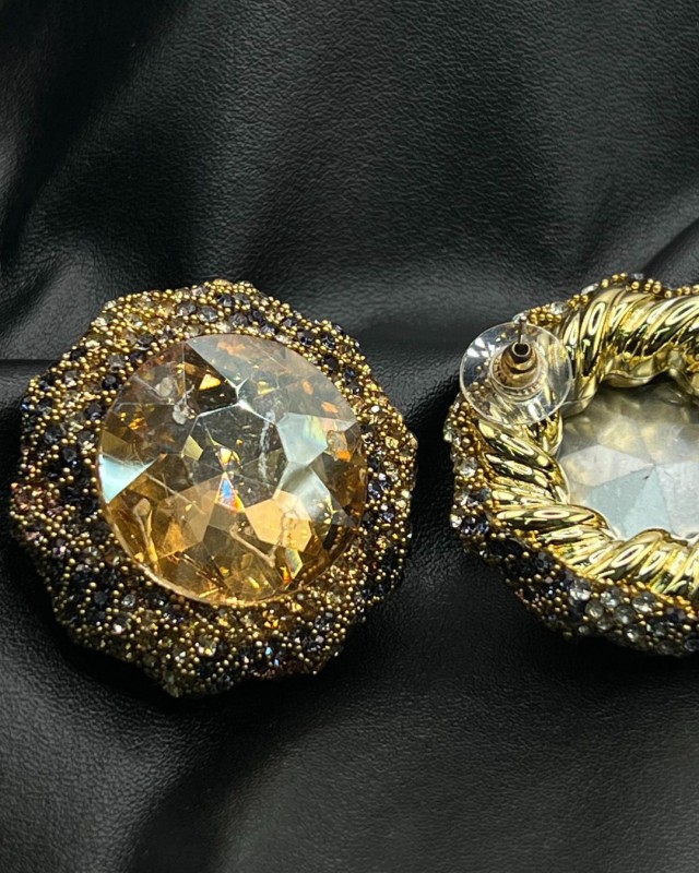 Crystal Stud Earrings gold