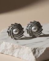 Silver Twisted Pearl Earrings