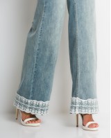 Jean με δαντέλα στη ζώνη denim