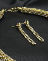 SET Gold Crystal Choker & Earrings