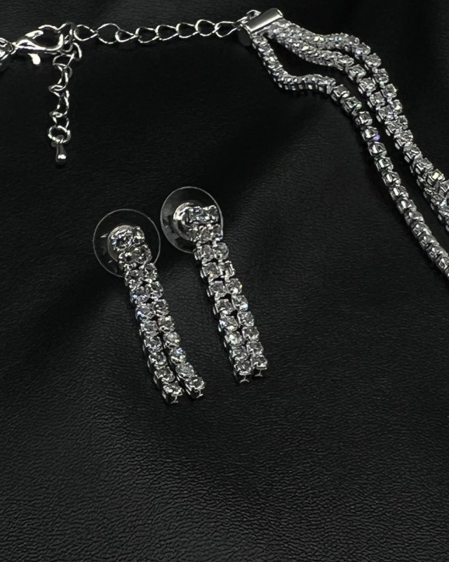 SET Silver Crystal Layered Necklace & Earrings