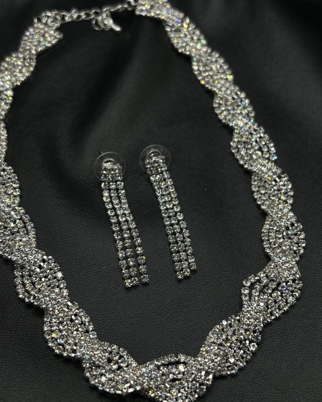 SET Silver Crystal Wave Necklace & Earrings