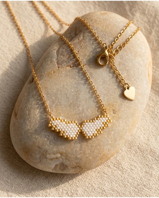 Wings necklace white