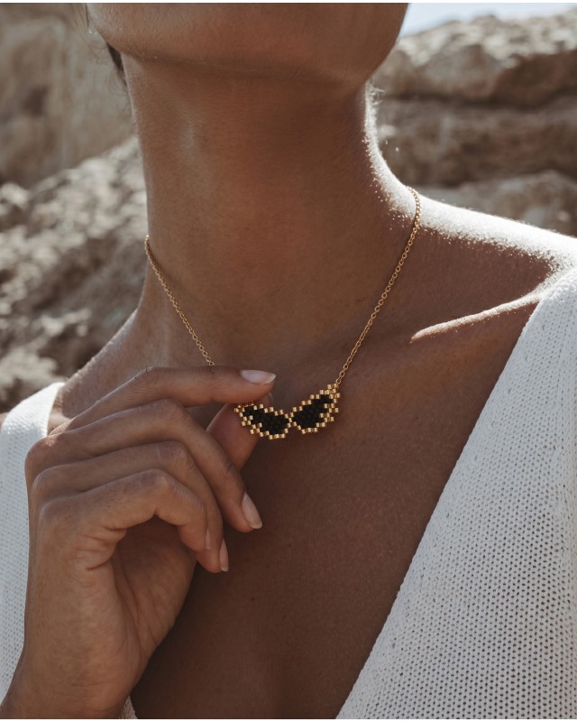 Wings necklace black