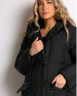 Μπουφάν μακρύ με κουκούλα και μπροστινές τσέπες μαύρο