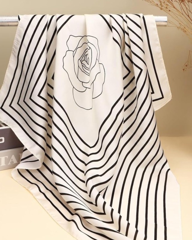 Geometric Lines Scarf ivory