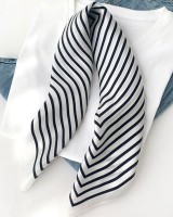 Geometric Lines Scarf white