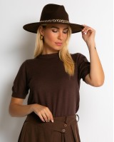 Καπέλο Fedora καφέ με χρυσή αλυσίδα