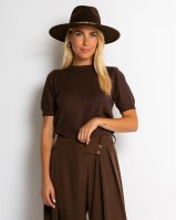 Καπέλο Fedora καφέ με χρυσή αλυσίδα